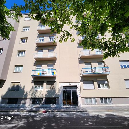 Hb Bonomelli 15 Hotel Bergamo Kültér fotó