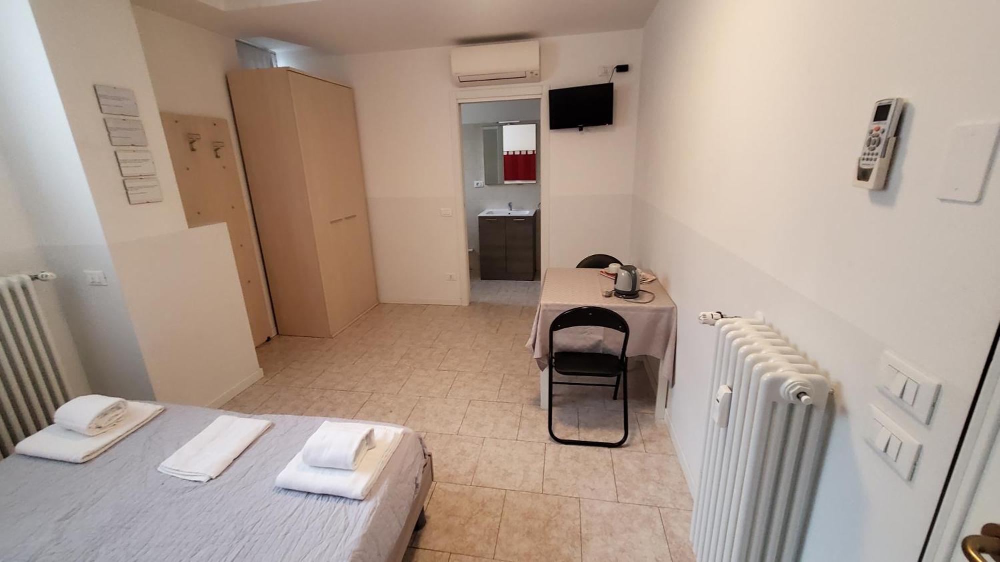 Hb Bonomelli 15 Hotel Bergamo Kültér fotó