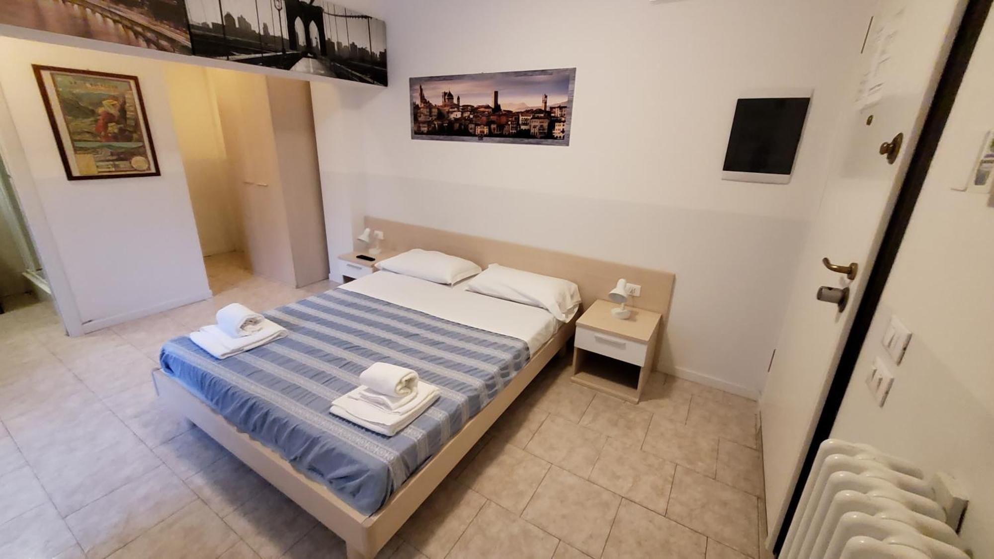 Hb Bonomelli 15 Hotel Bergamo Kültér fotó