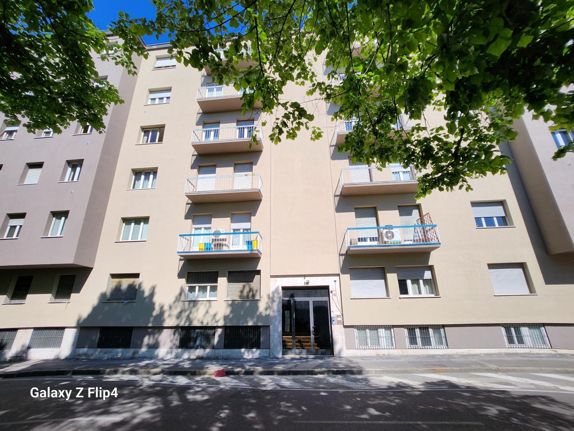 Hb Bonomelli 15 Hotel Bergamo Kültér fotó